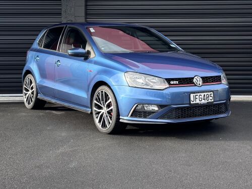 Volkswagen Polo 2015