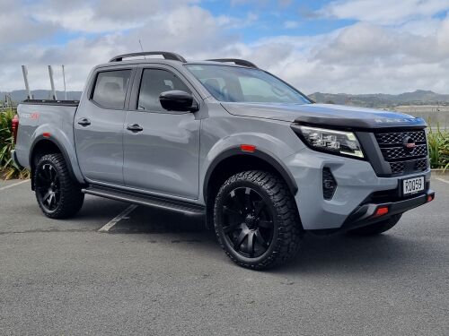Nissan Navara 2025