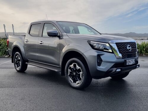 Nissan Navara 2025