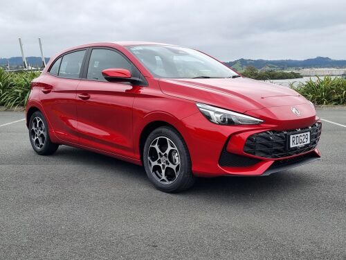 MG 3 2025