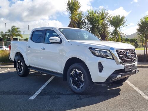 Nissan Navara 2025