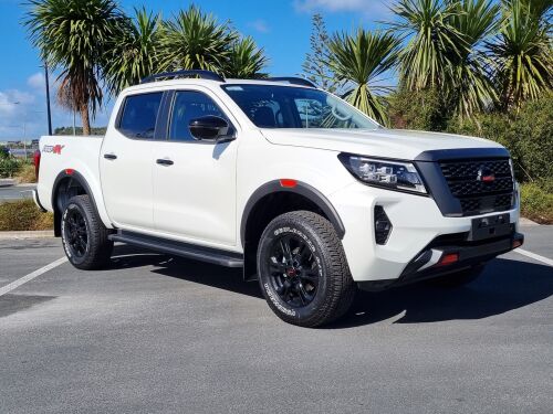Nissan Navara 2025