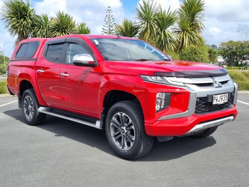 Mitsubishi Triton 2023