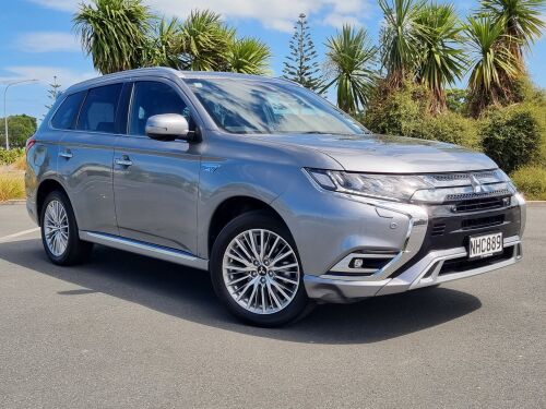 Mitsubishi Outlander 2021