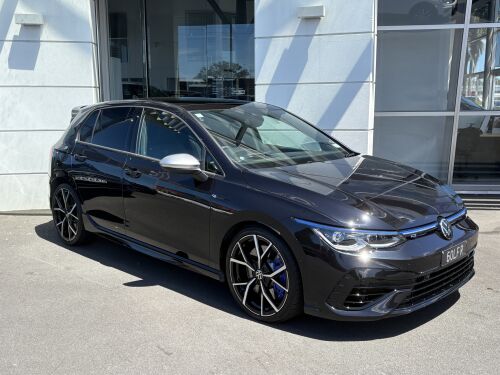 Volkswagen Golf 2024