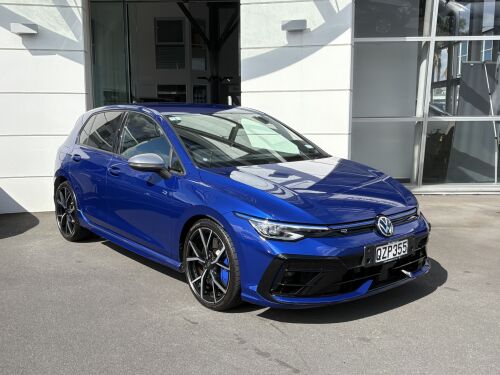 Volkswagen Golf 2025