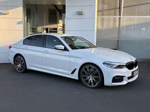 BMW 540i 2019
