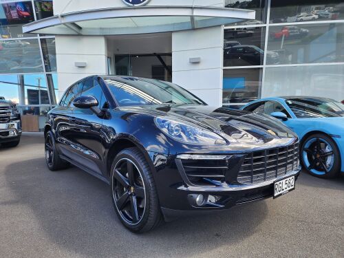 Porsche Macan 2015