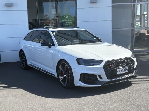 Audi RS4 2018