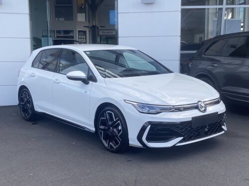 Volkswagen Golf 2025