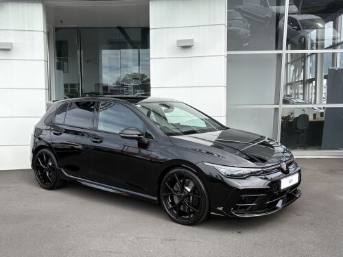 Volkswagen Golf 2025