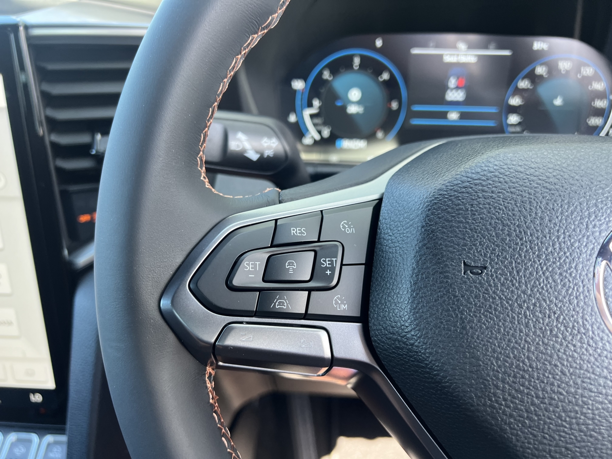 Volkswagen Amarok 2025 - 11
