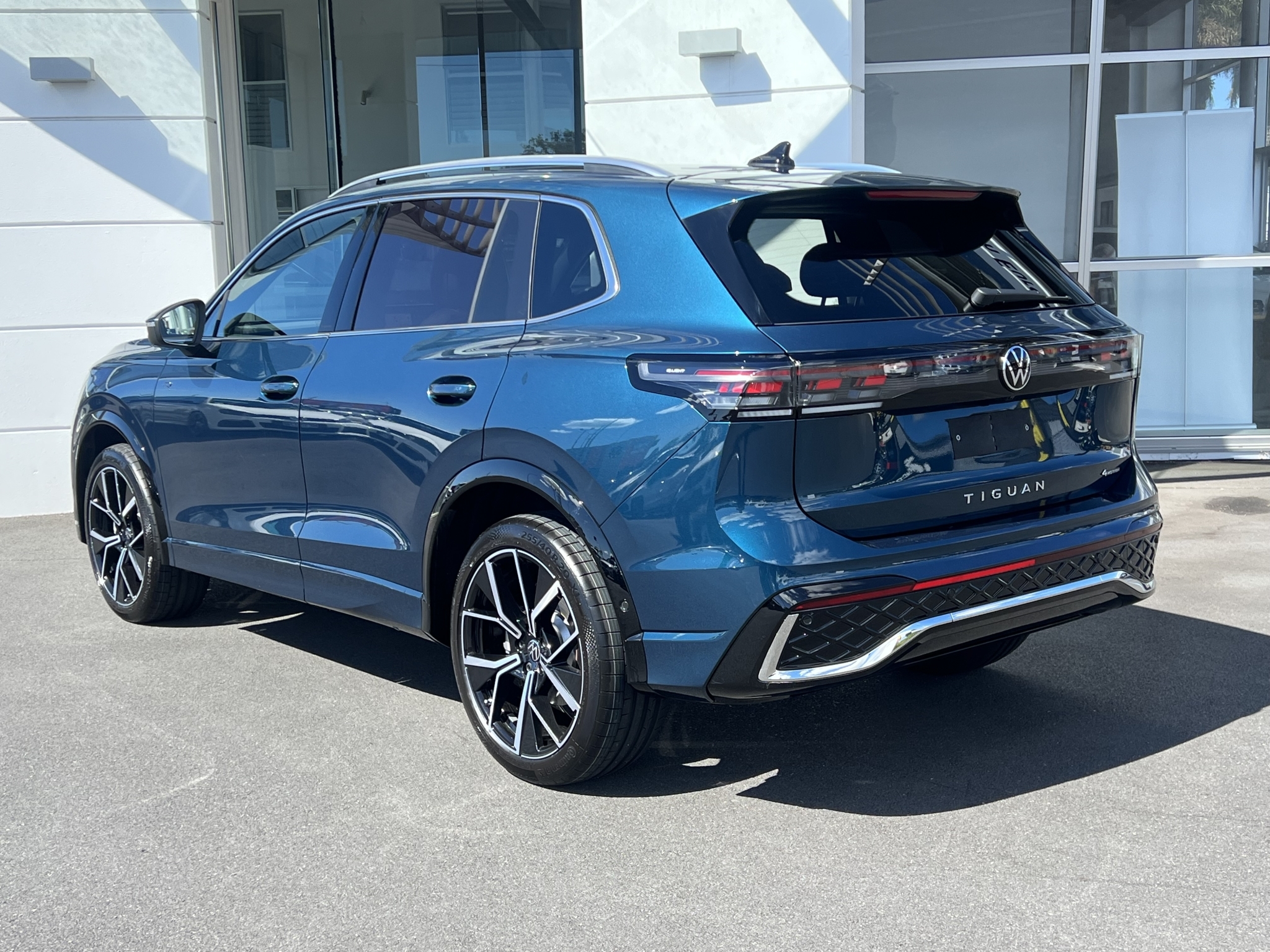 Volkswagen Tiguan 2025 - 4