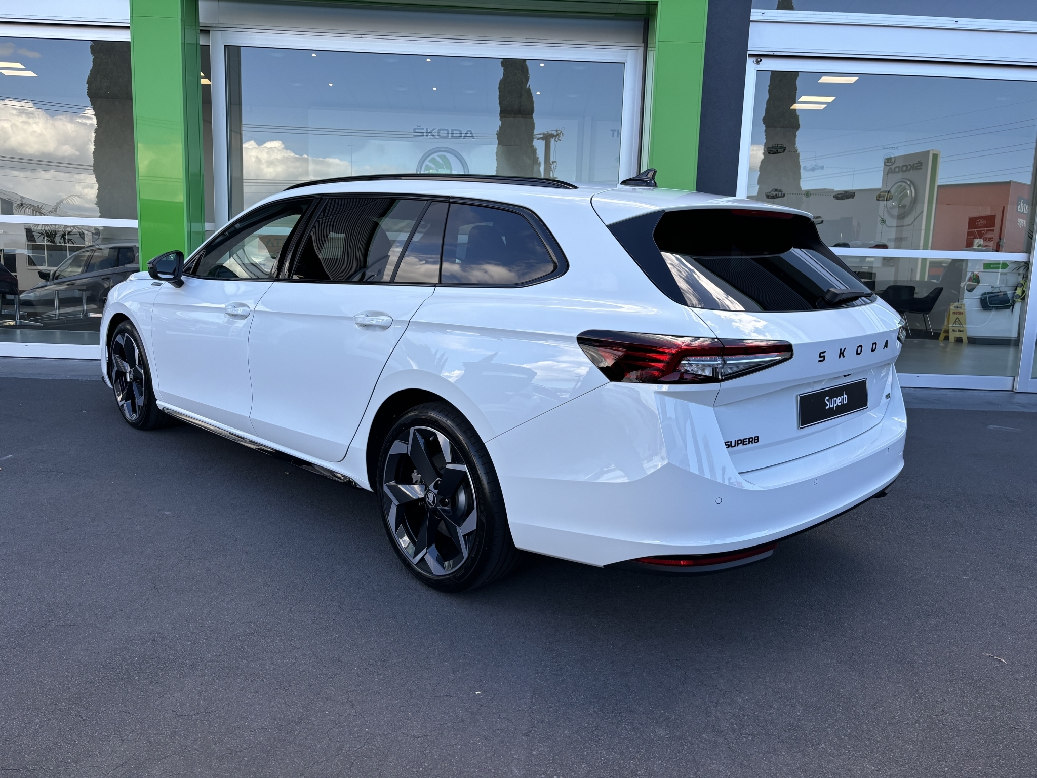 Skoda Superb 2025 - 4