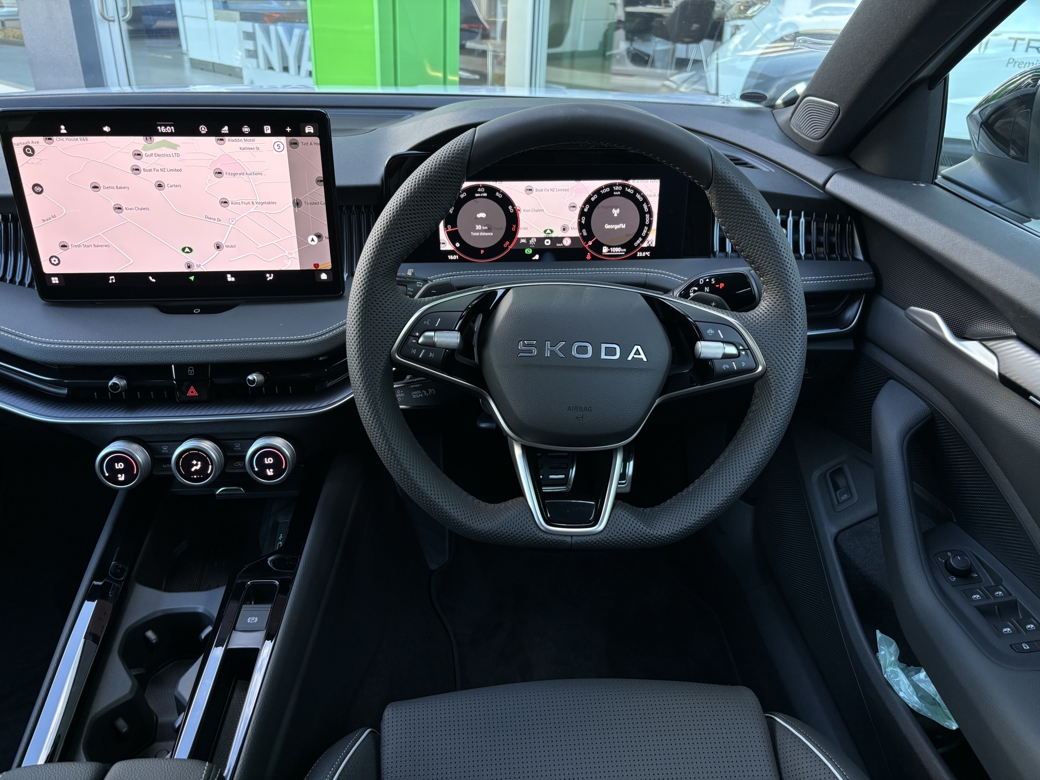 Skoda Superb 2025 - 8