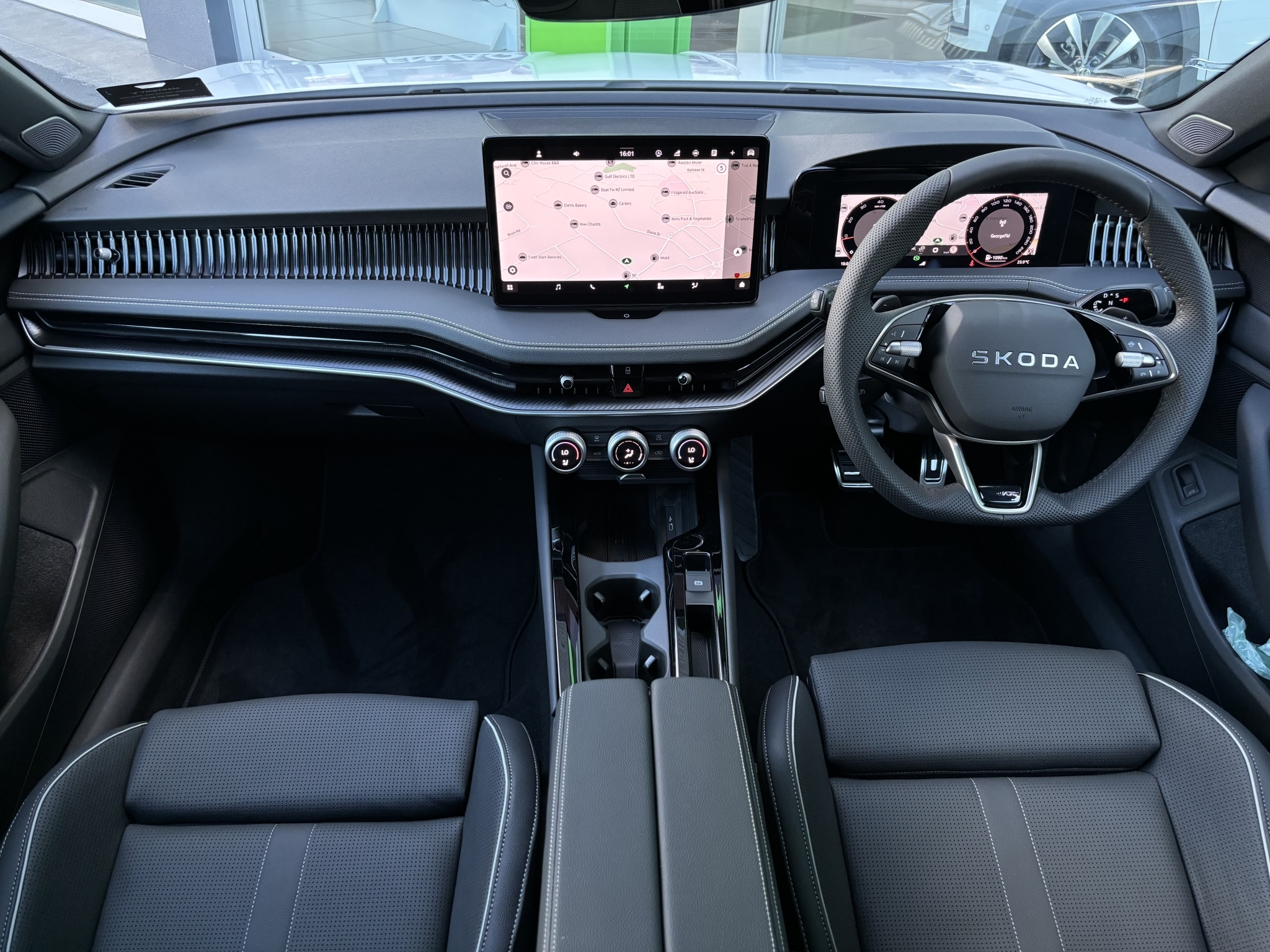 Skoda Superb 2025 - 9