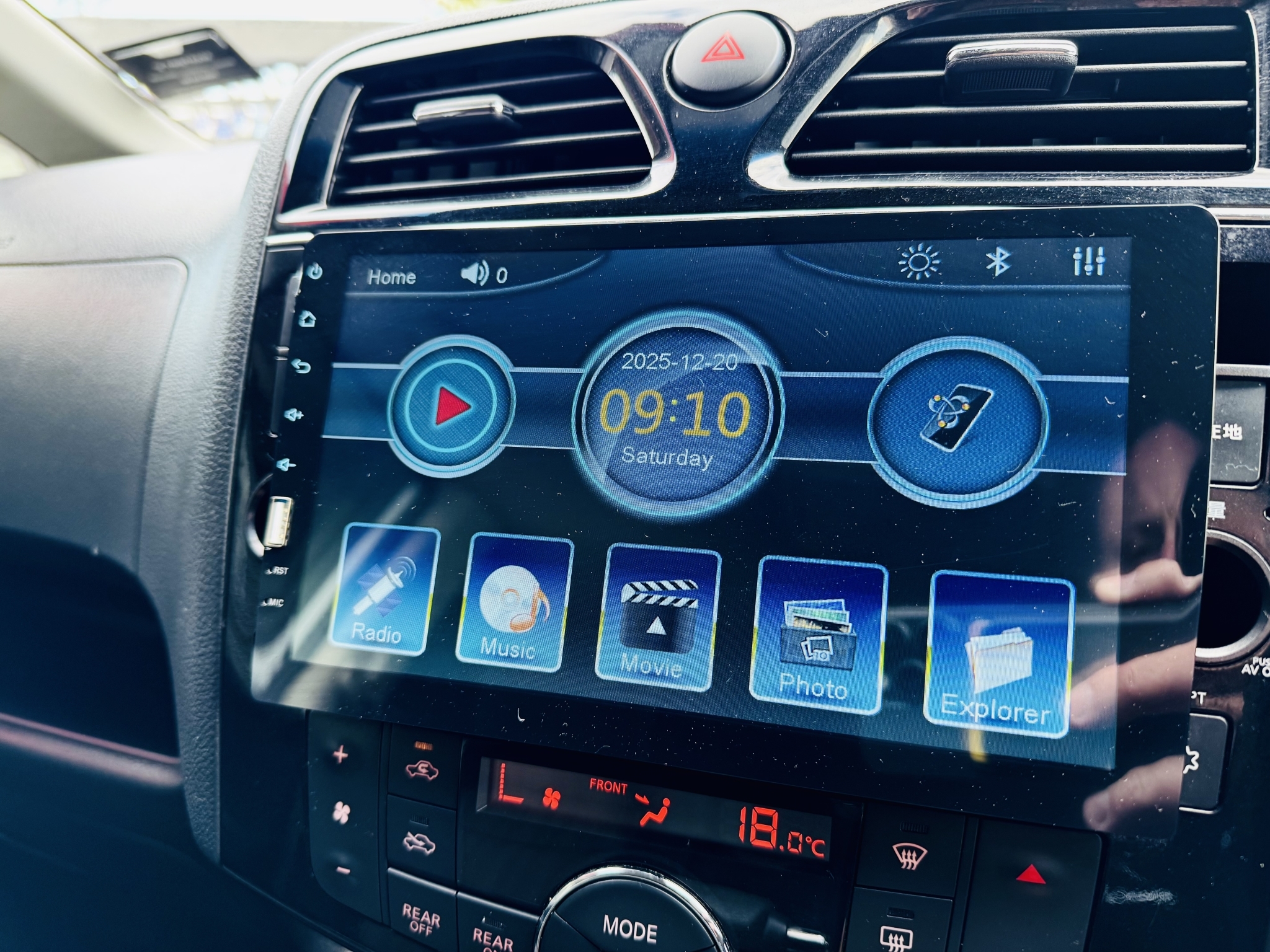 Nissan Serena 2015 - 16