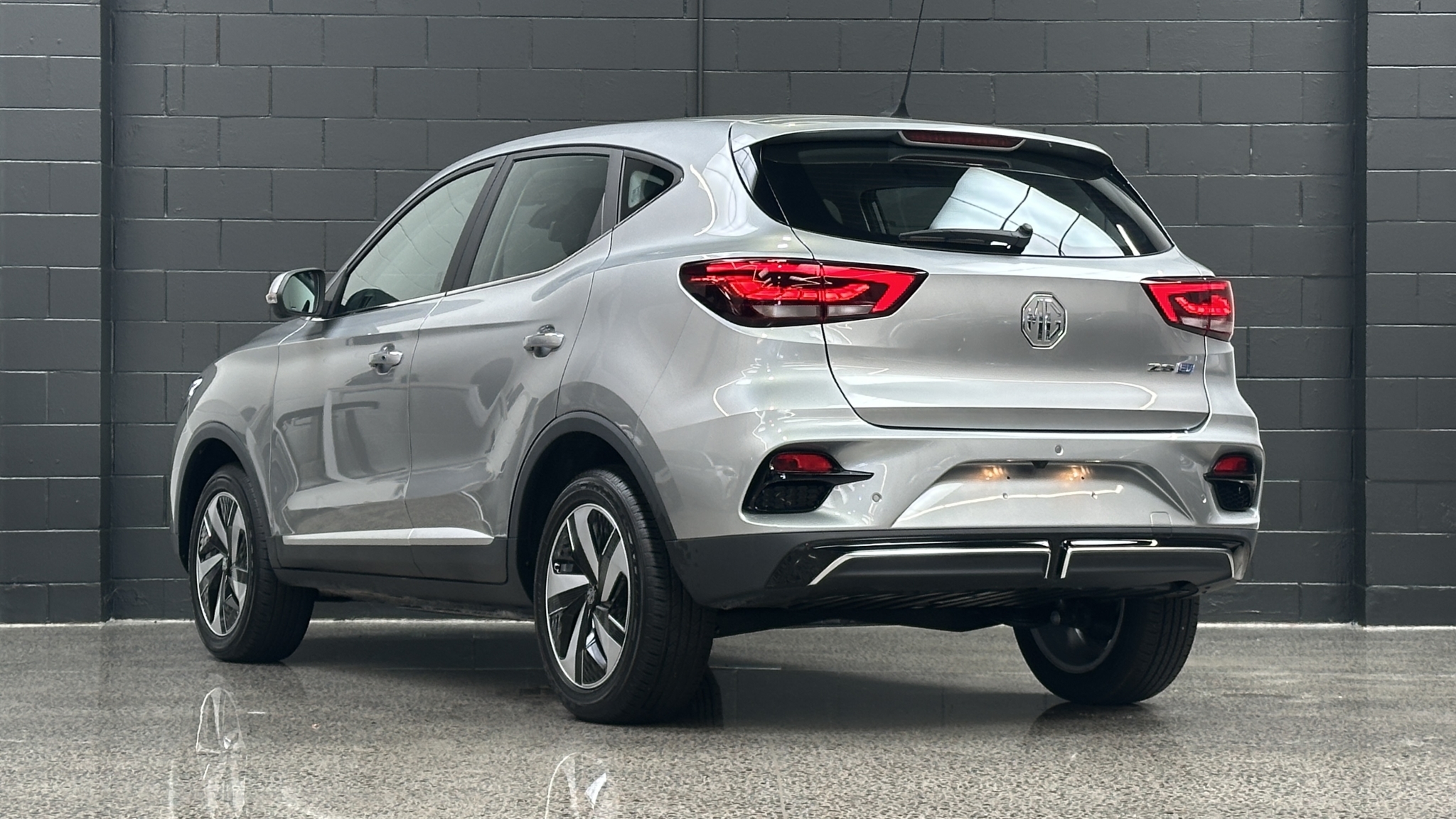 MG ZS 2025 - 4