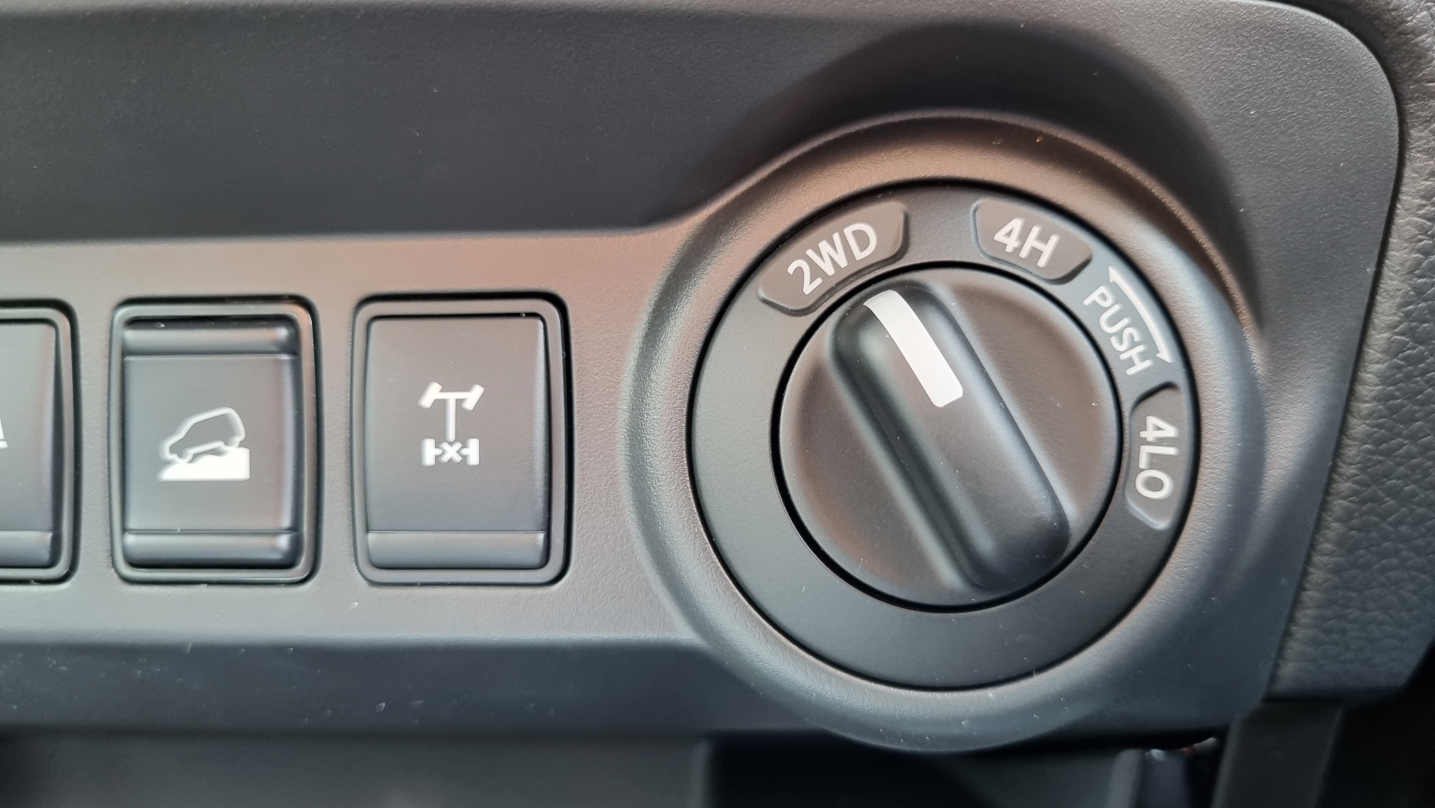 Nissan Navara 2024 - 15