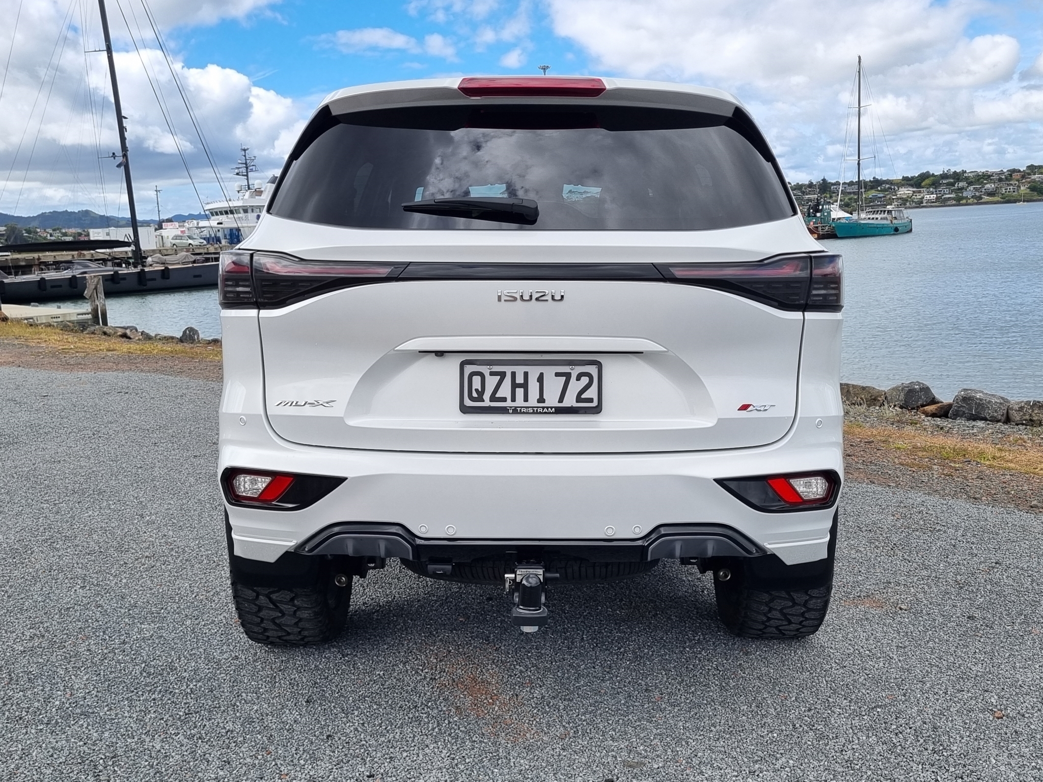 Isuzu MU-X 2025 - 4