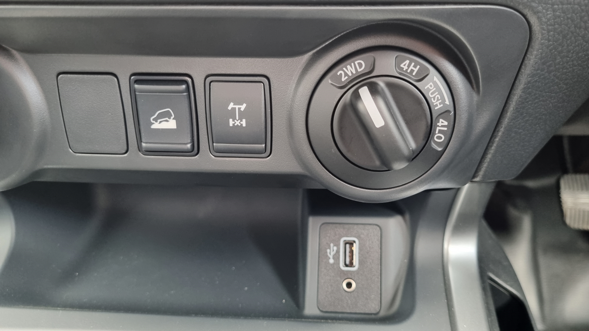 Nissan Navara 2025 - 17