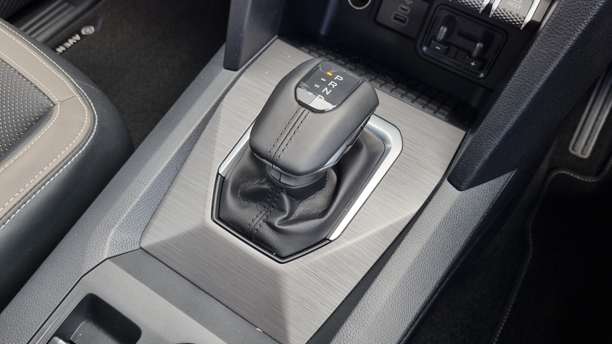Volkswagen Amarok 2024 - 15