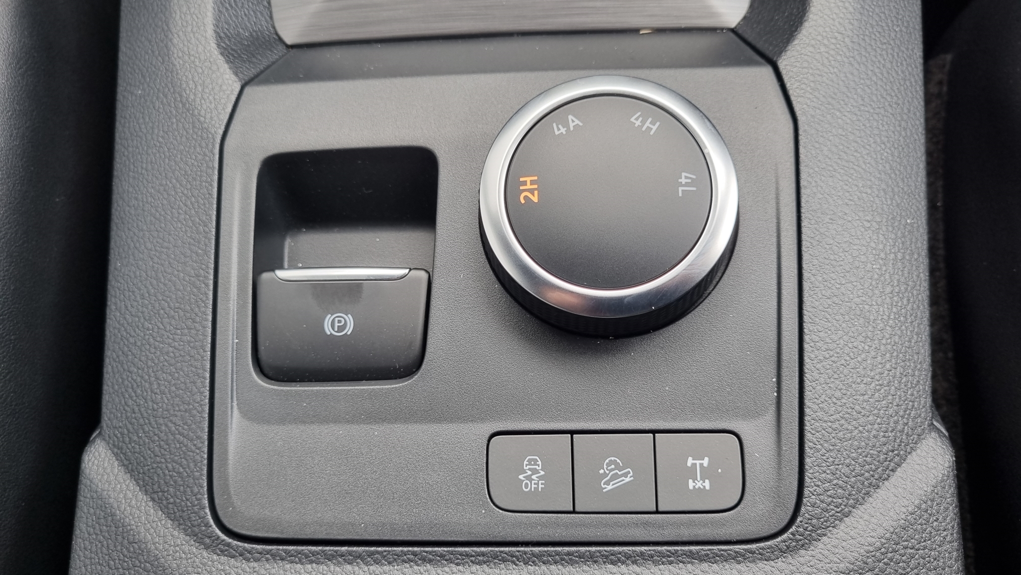 Volkswagen Amarok 2024 - 16