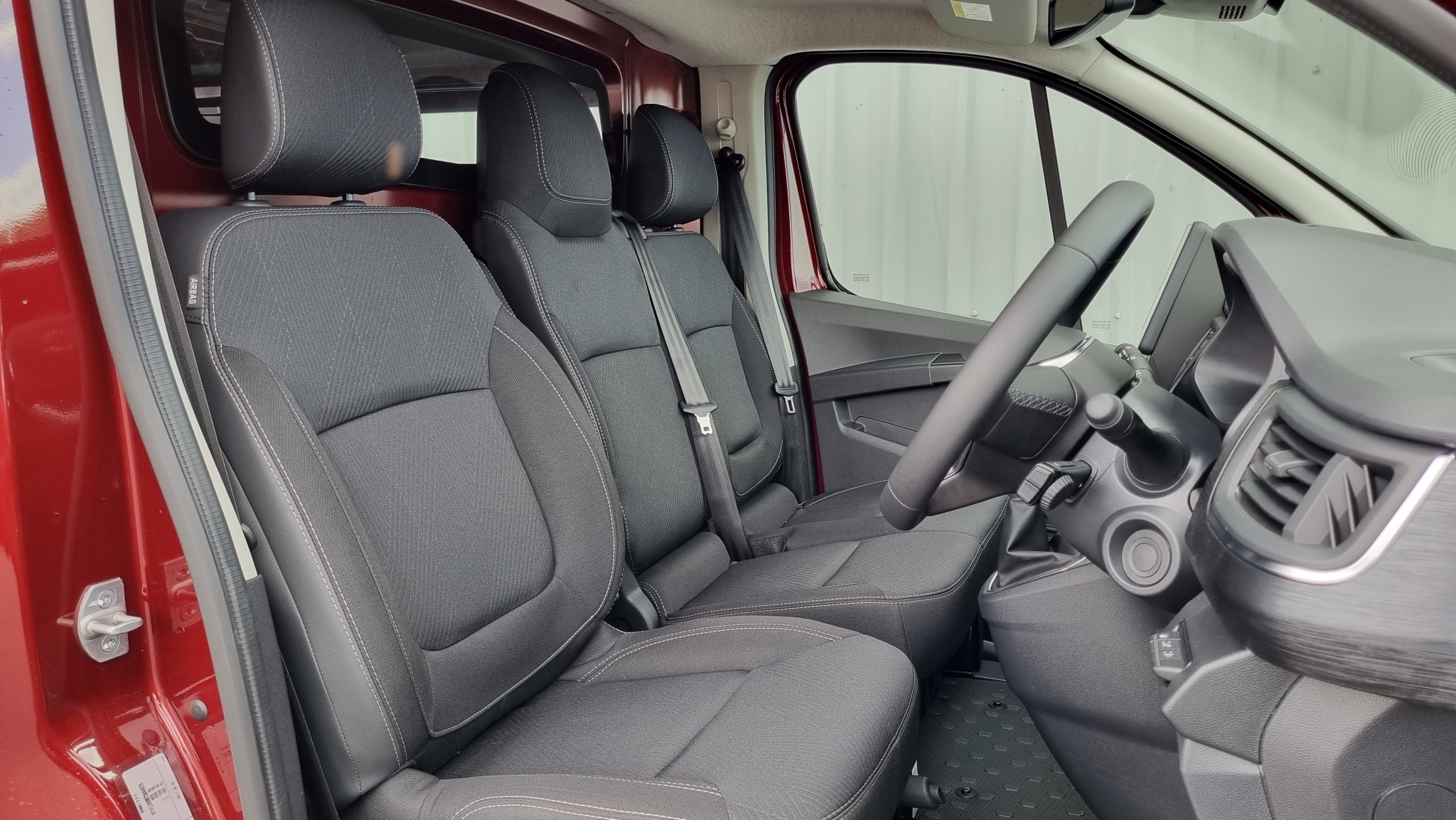 Renault Trafic 2025 - 9