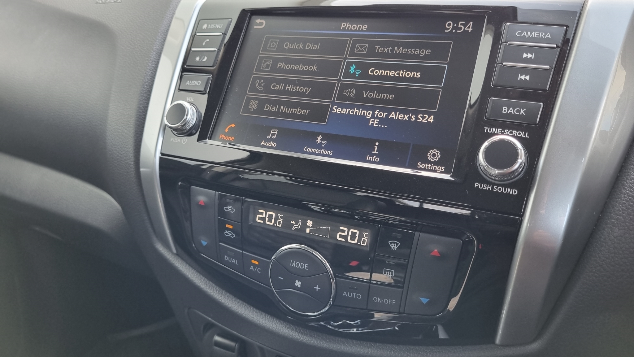 Nissan Navara 2025 - 17