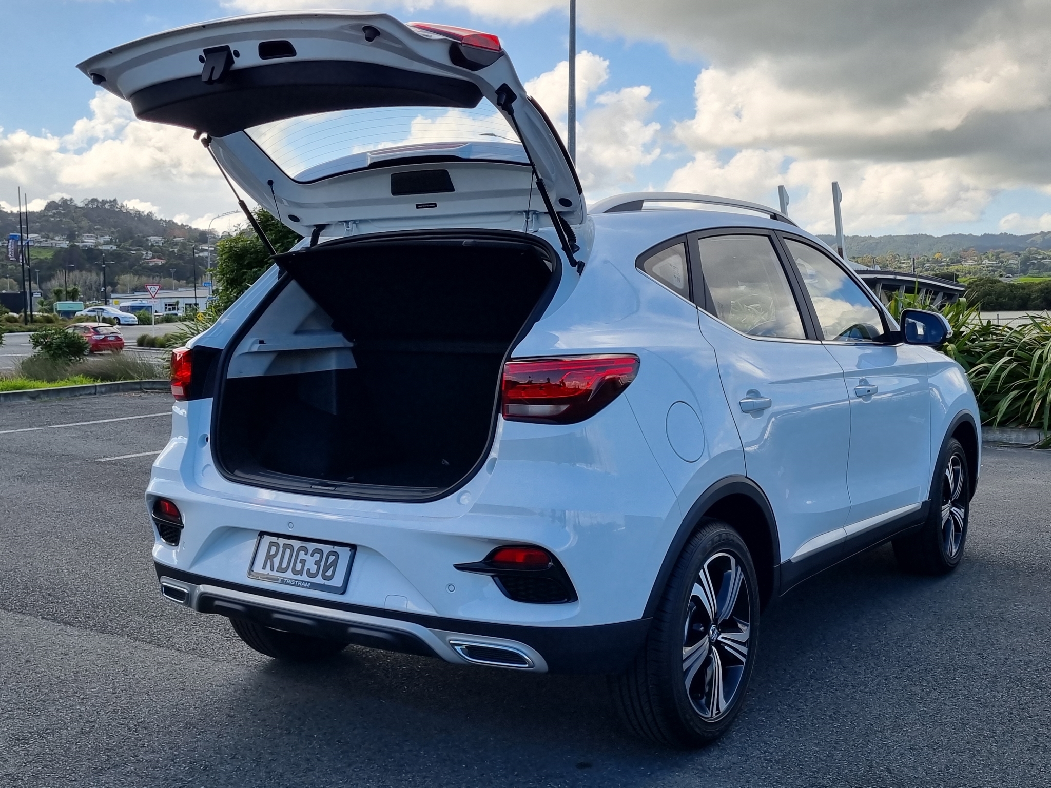 MG ZS 2025 - 5