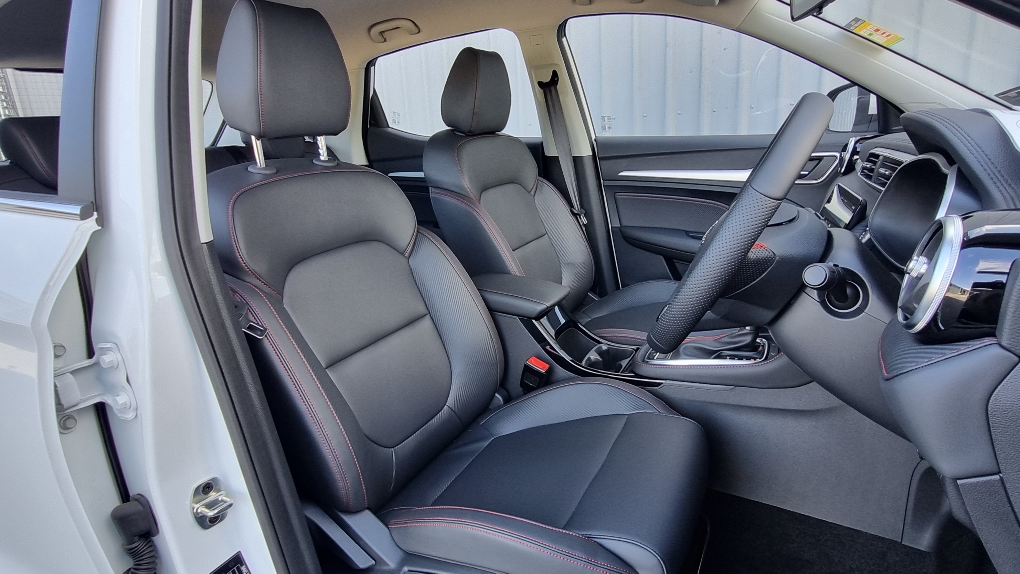 MG ZS 2025 - 9