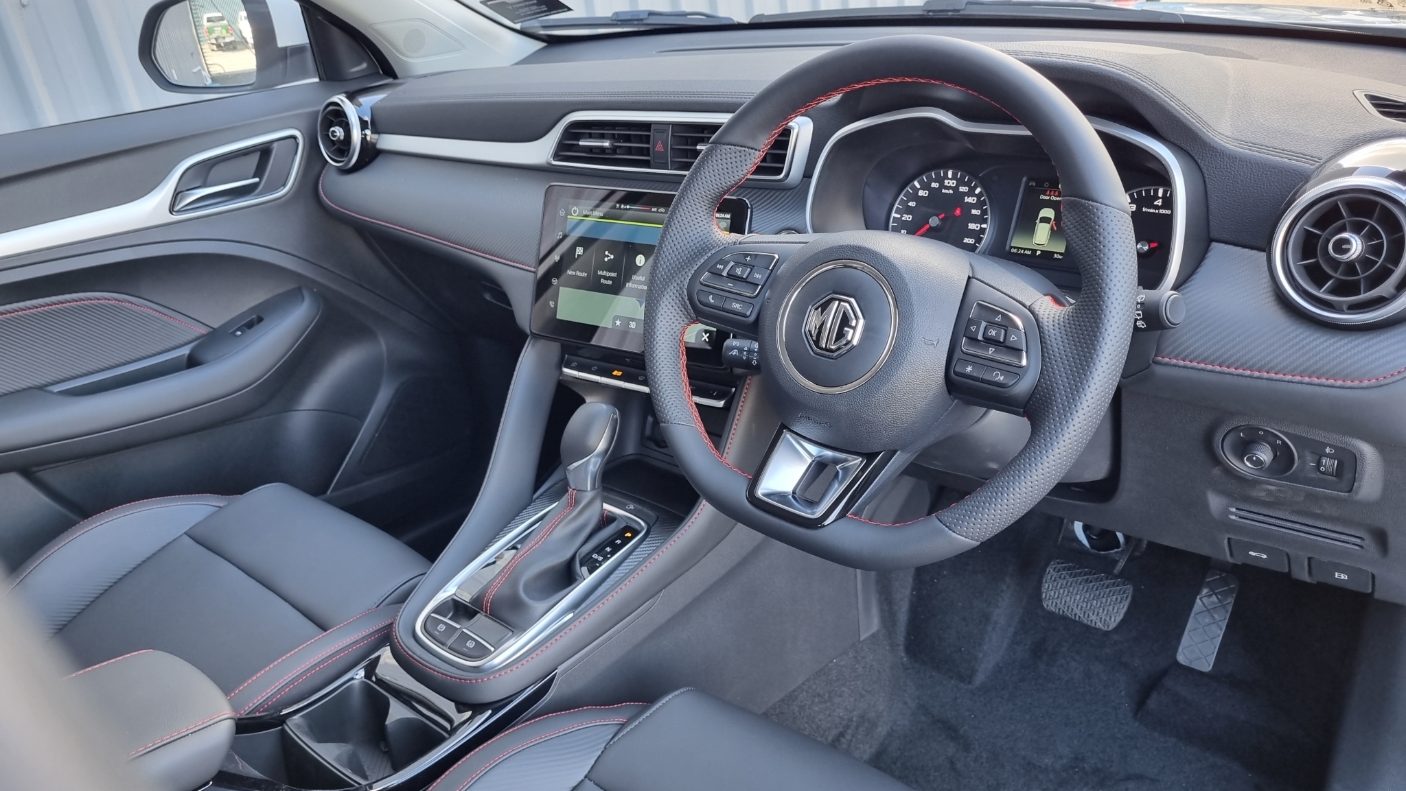 MG ZS 2025 - 10