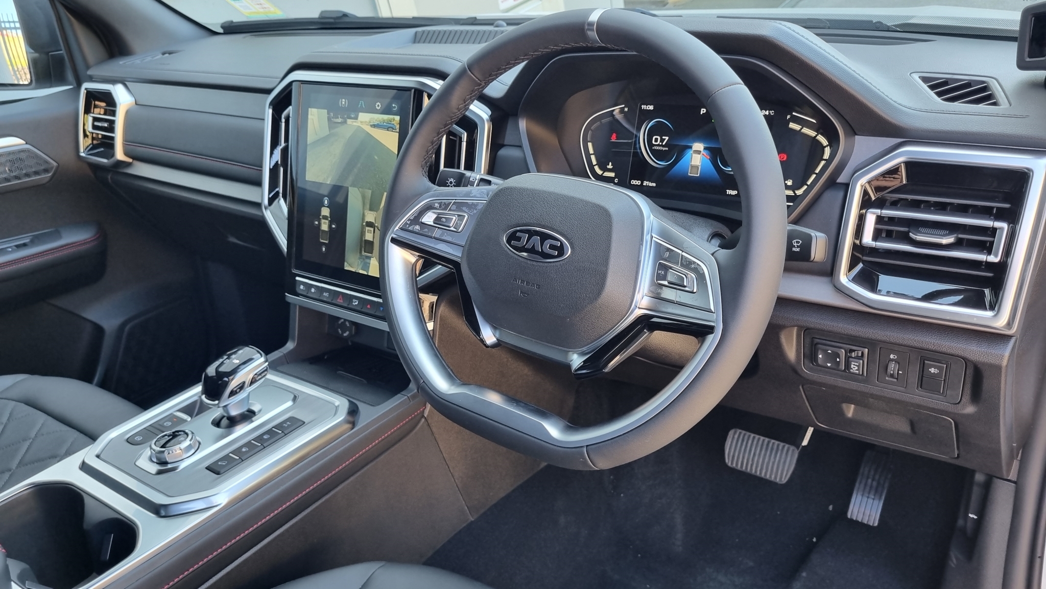 JAC T9 2025 - 13