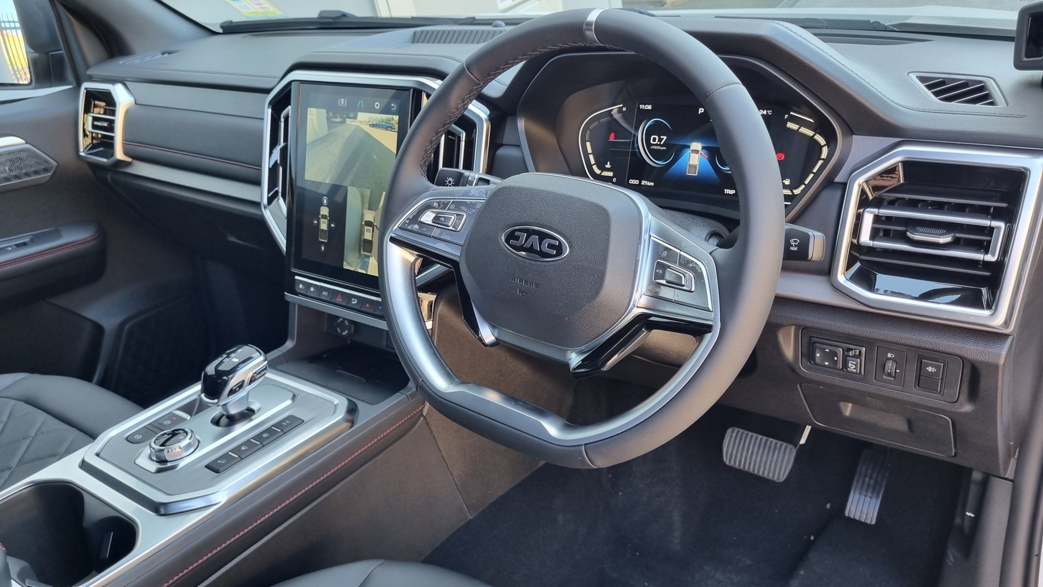 JAC T9 2025 - 12