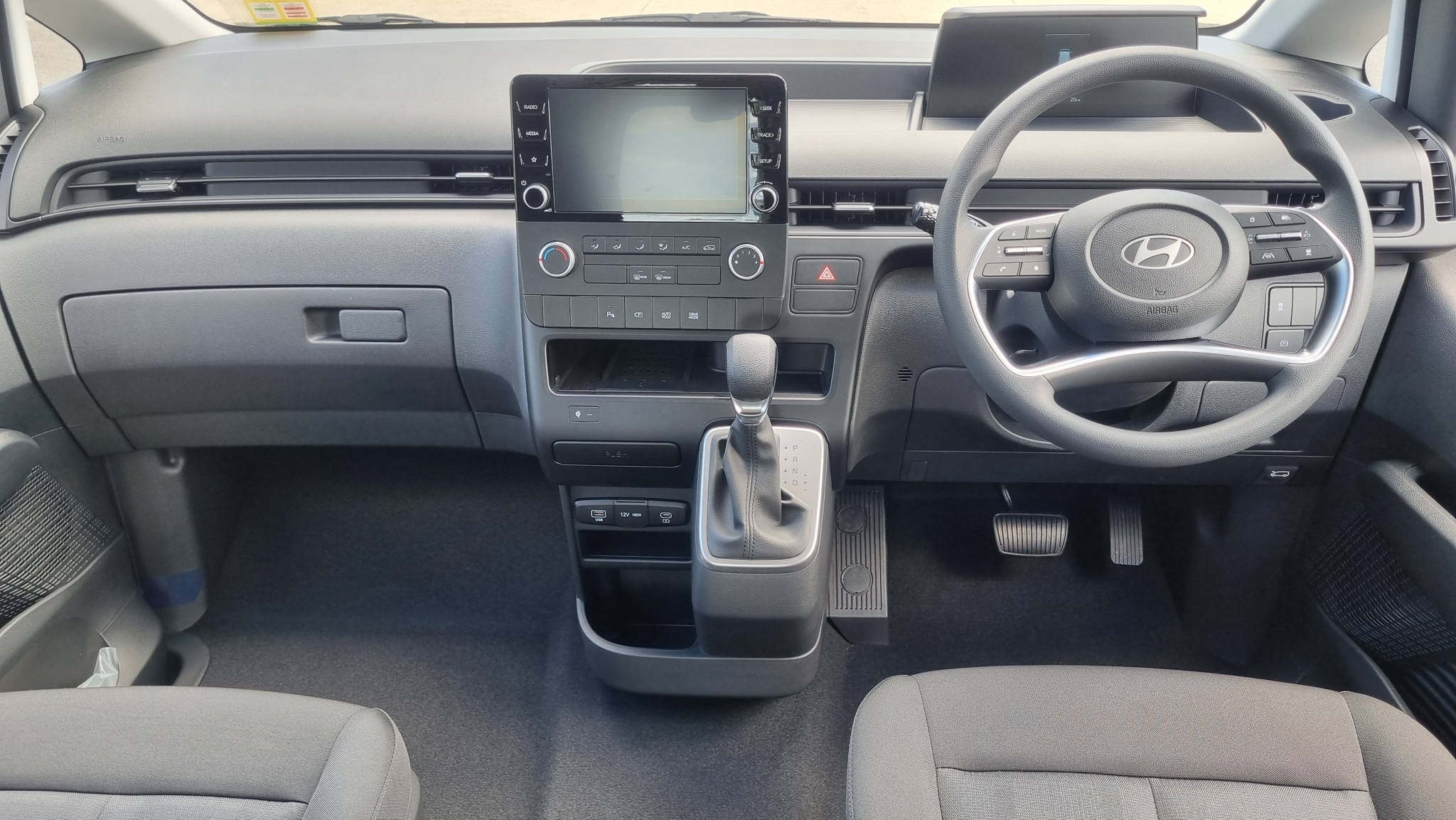 Hyundai Staria Load 2026 - 11