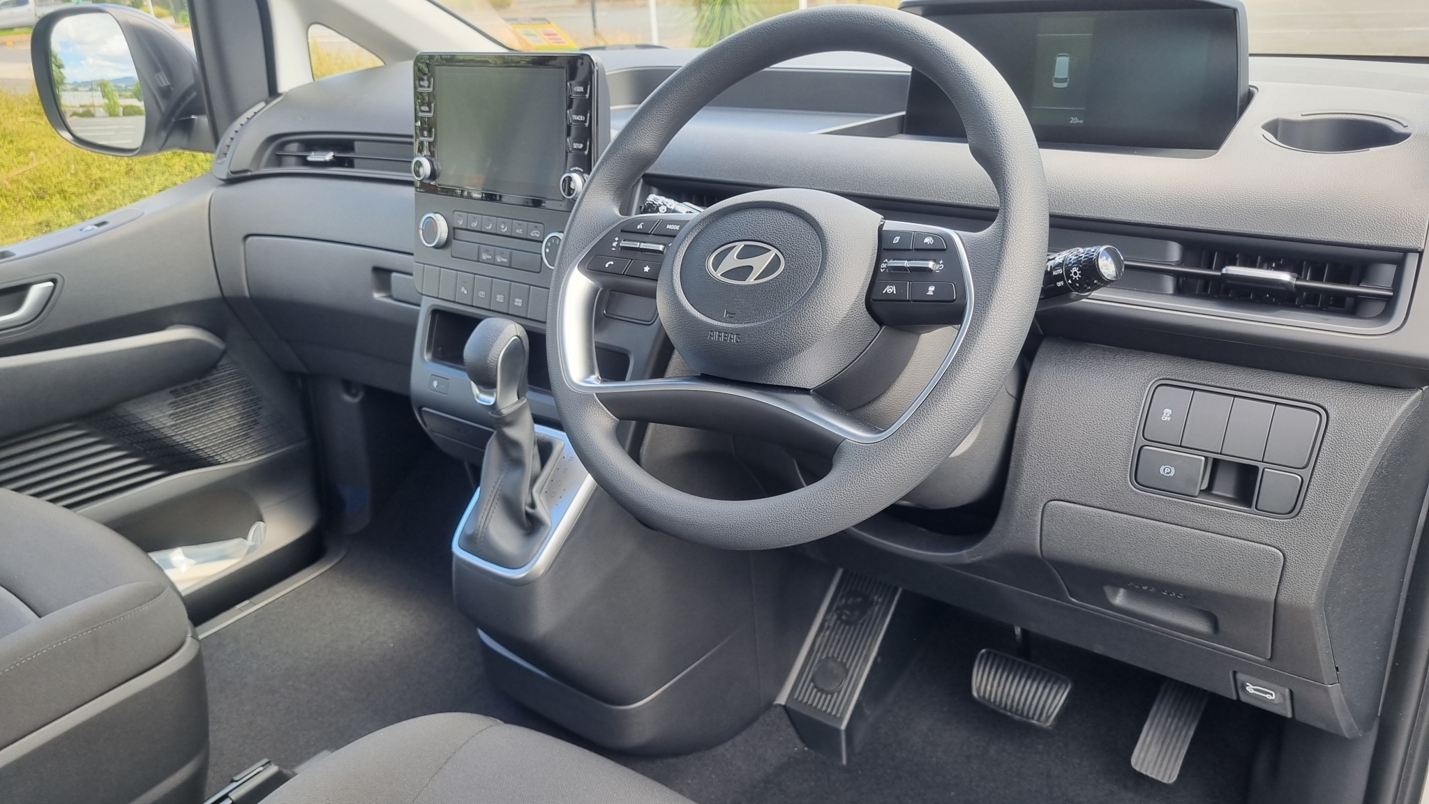 Hyundai Staria Load 2026 - 12