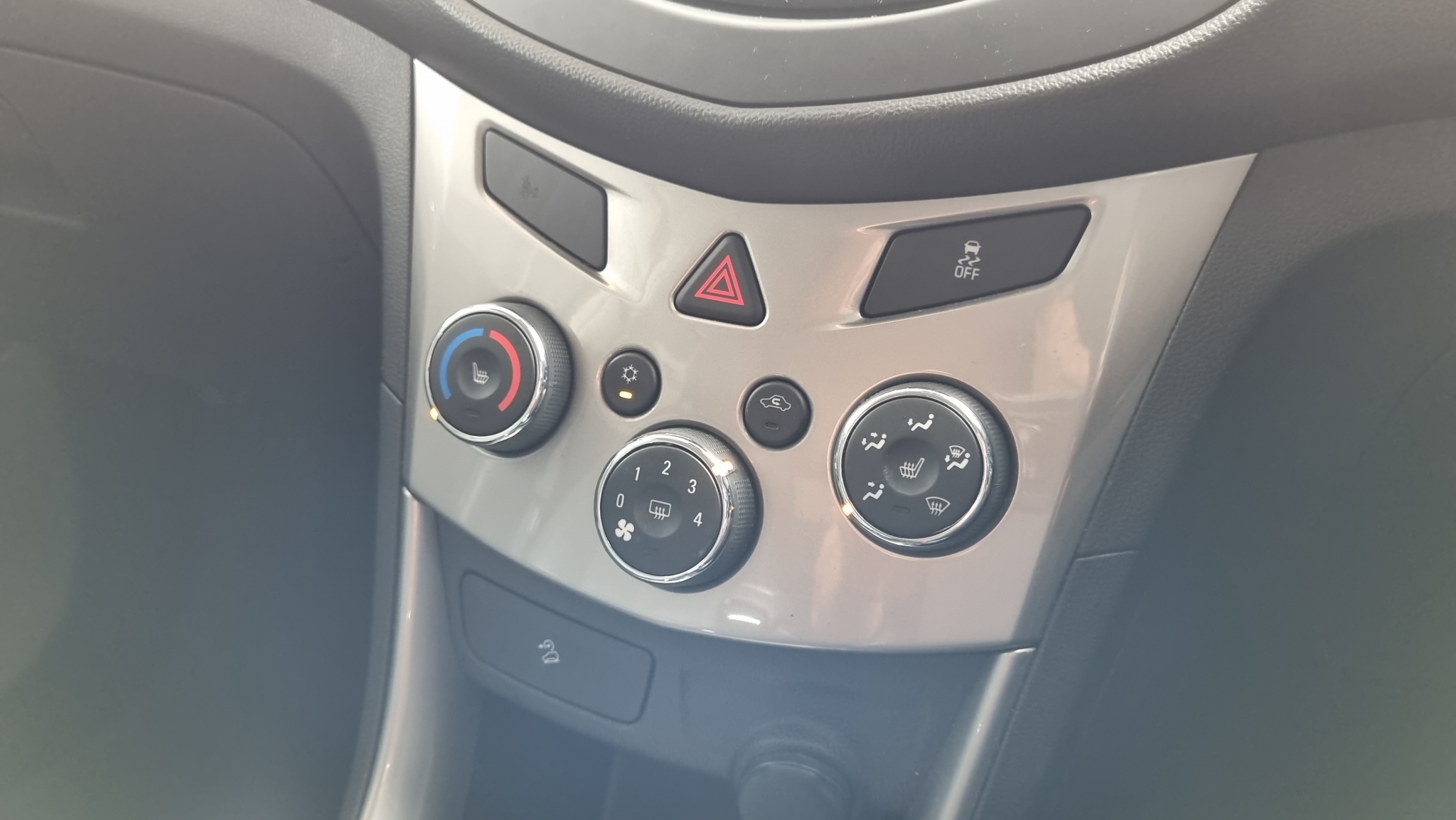 Holden Trax 2014 - 15