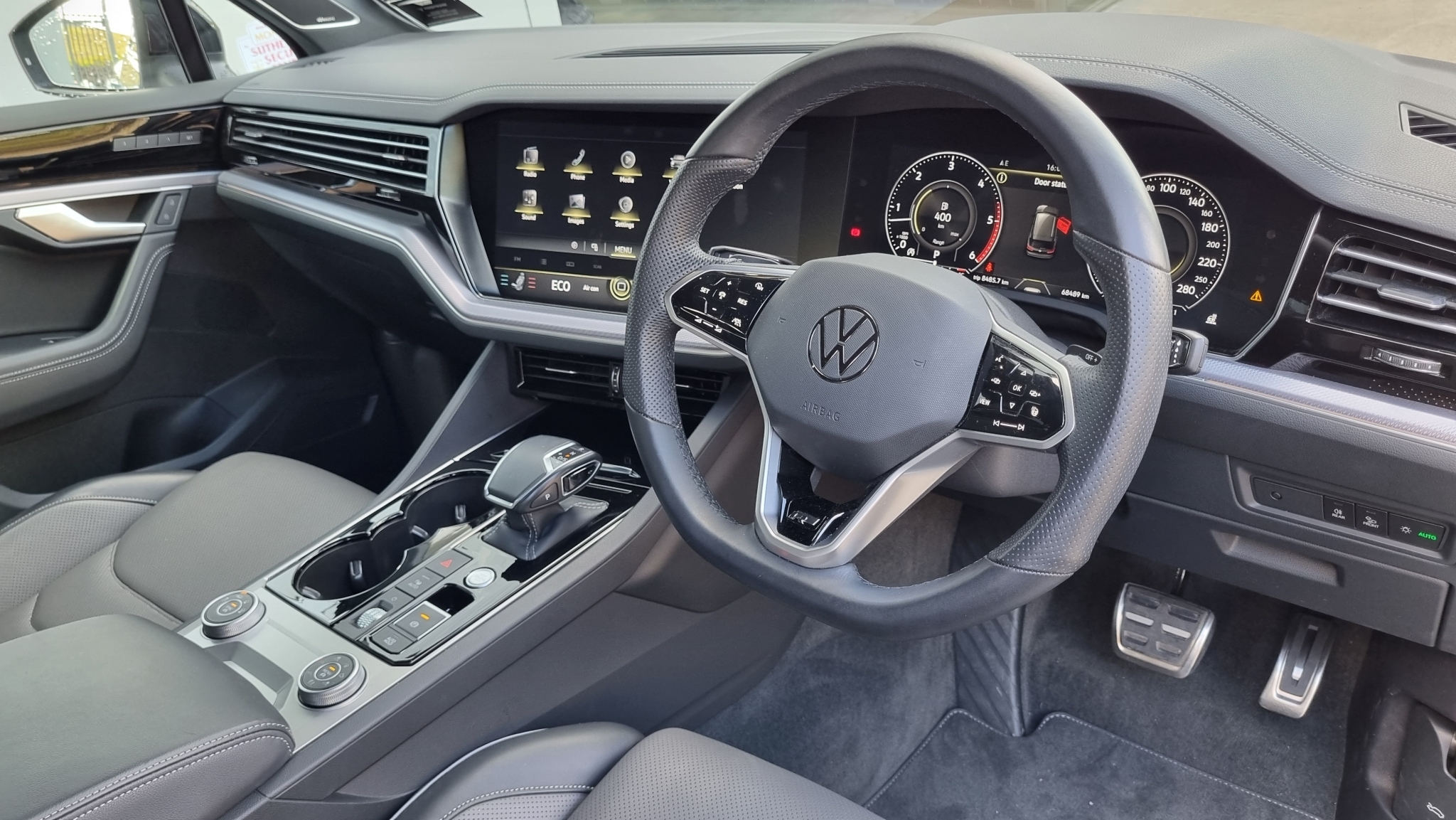 Volkswagen Touareg 2021 - 9