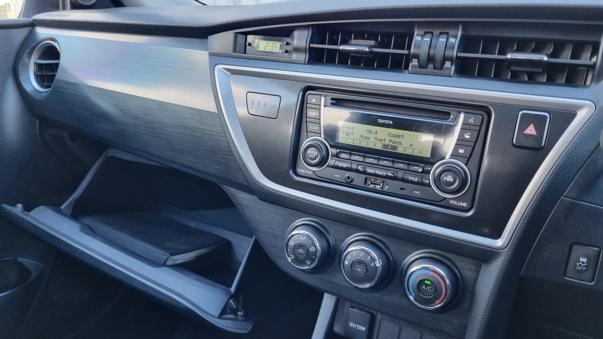 Toyota Corolla 2013 - 16