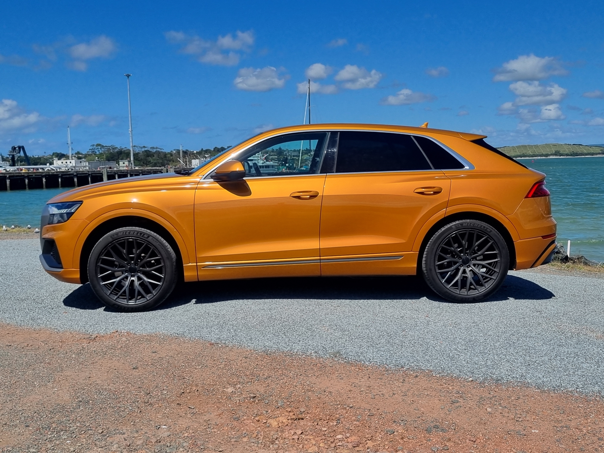 Audi Q8 2018 - 8