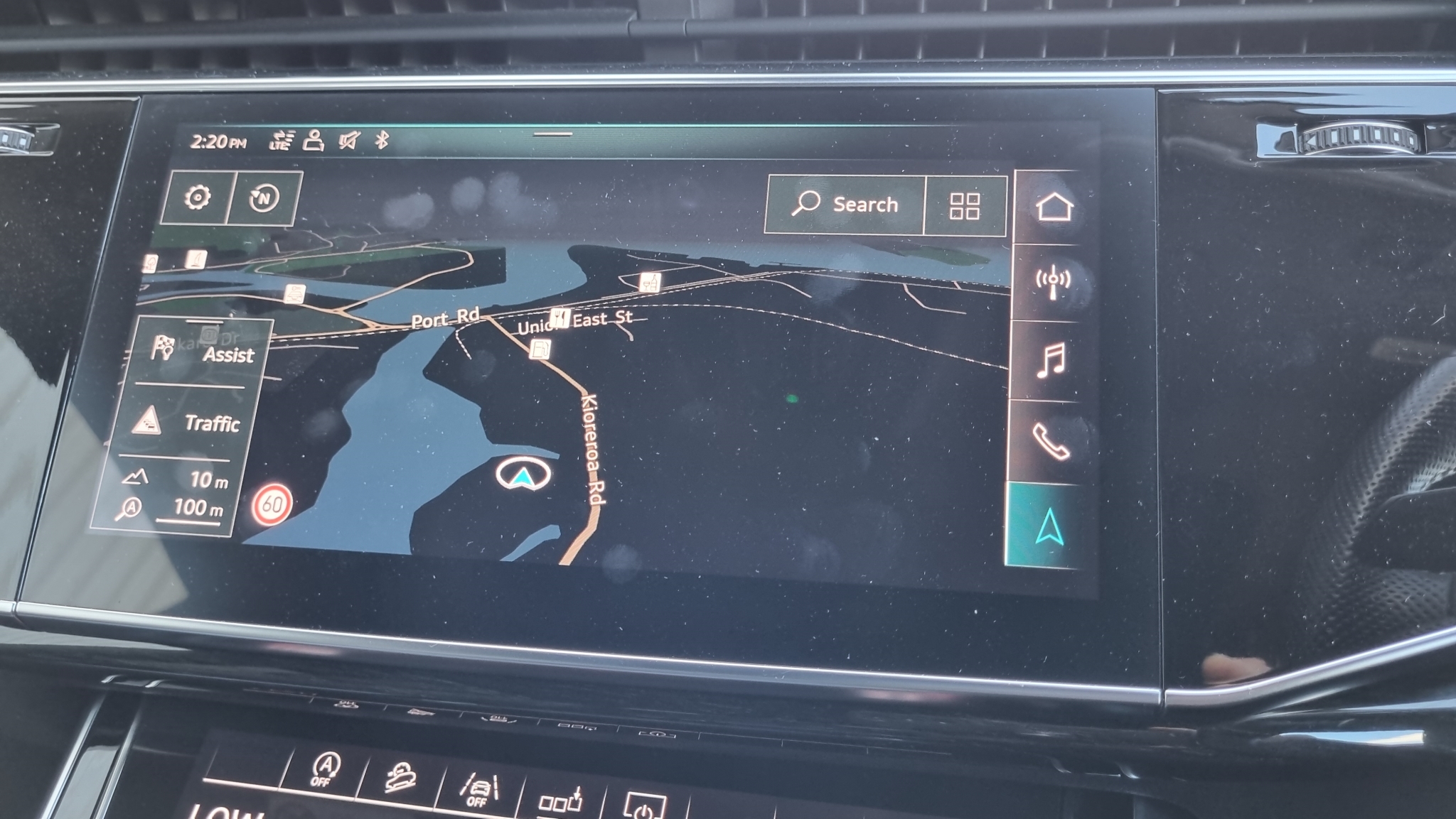 Audi Q8 2018 - 17
