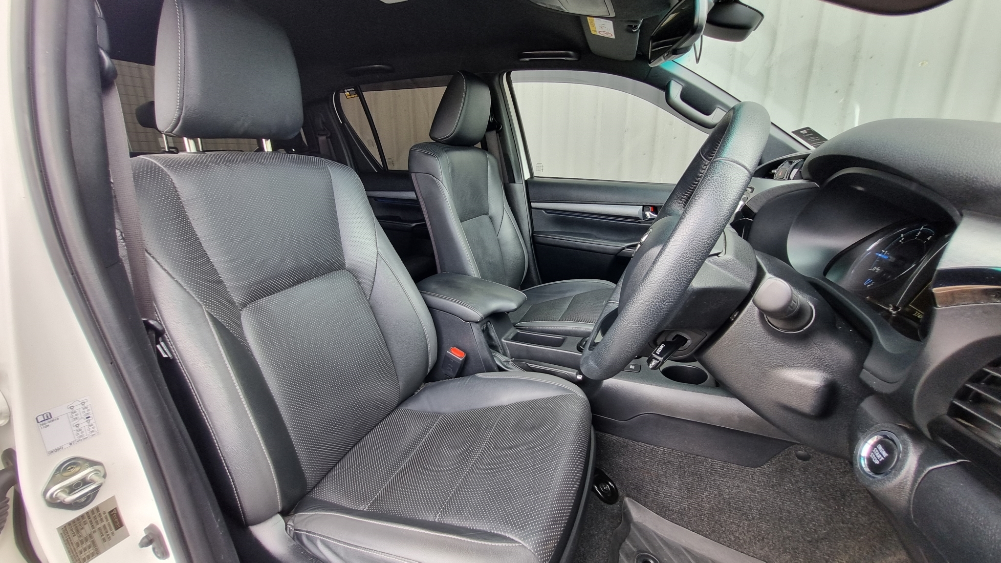Toyota Hilux 2021 - 10