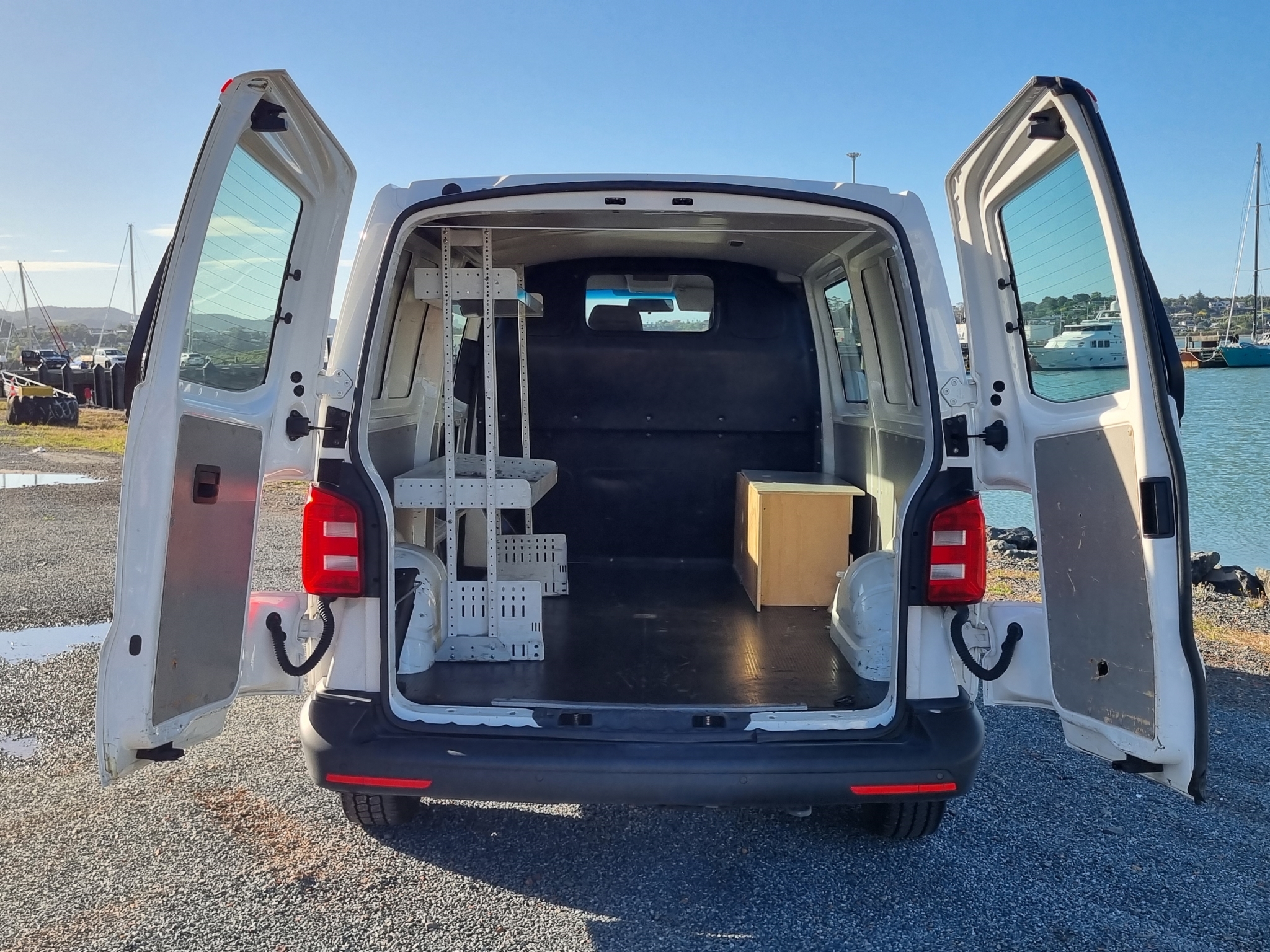 Volkswagen Transporter 2018 - 6