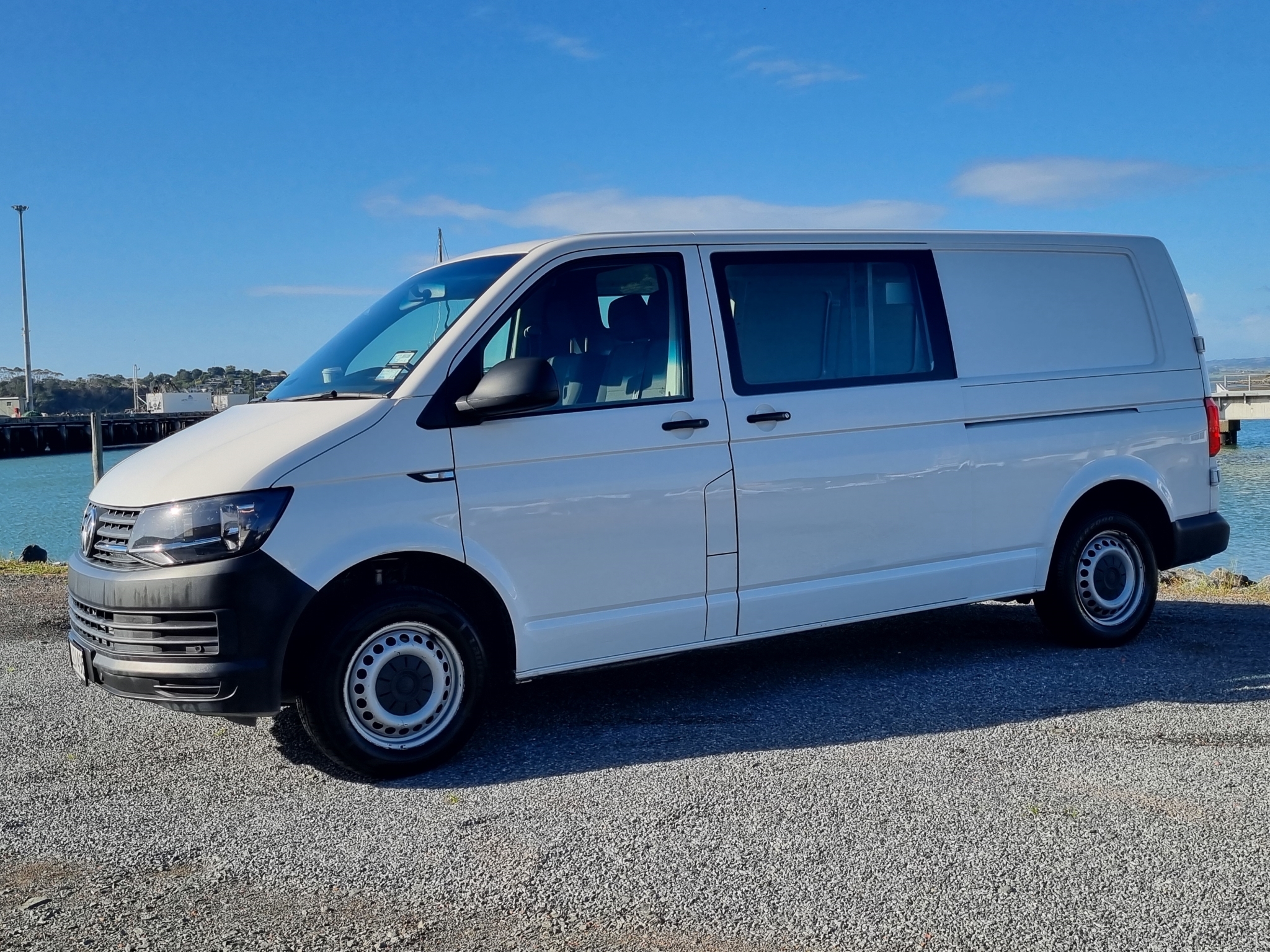 Volkswagen Transporter 2018 - 10