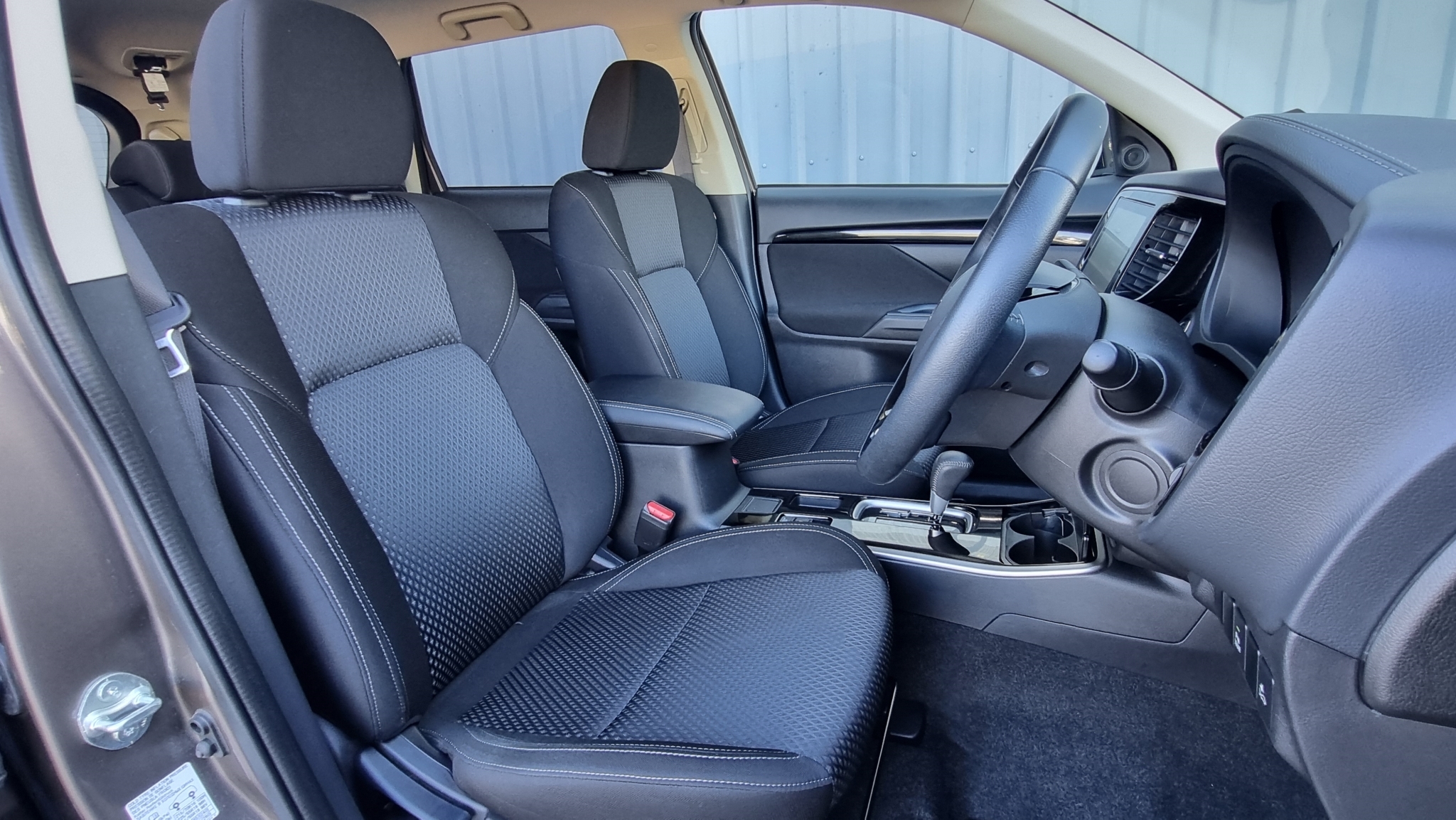 Mitsubishi Outlander 2021 - 12