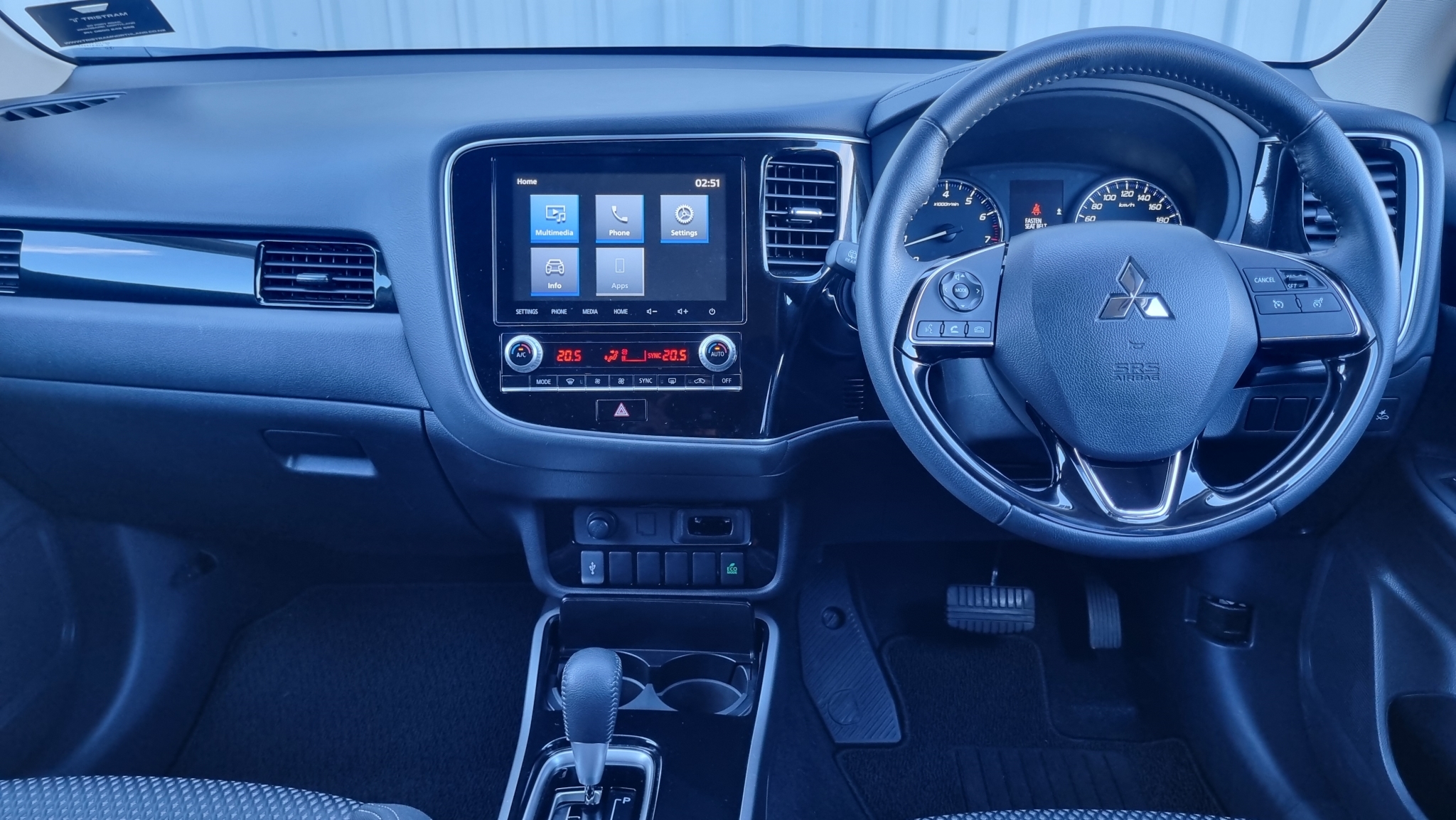 Mitsubishi Outlander 2021 - 14