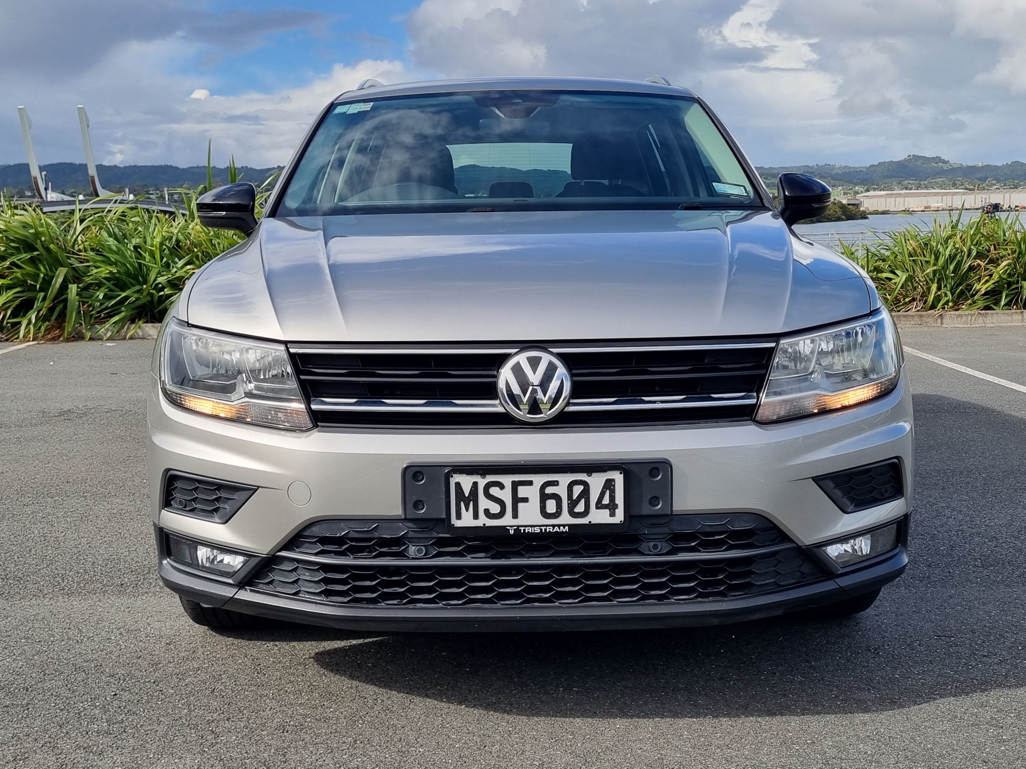 Volkswagen Tiguan 2020 - 2
