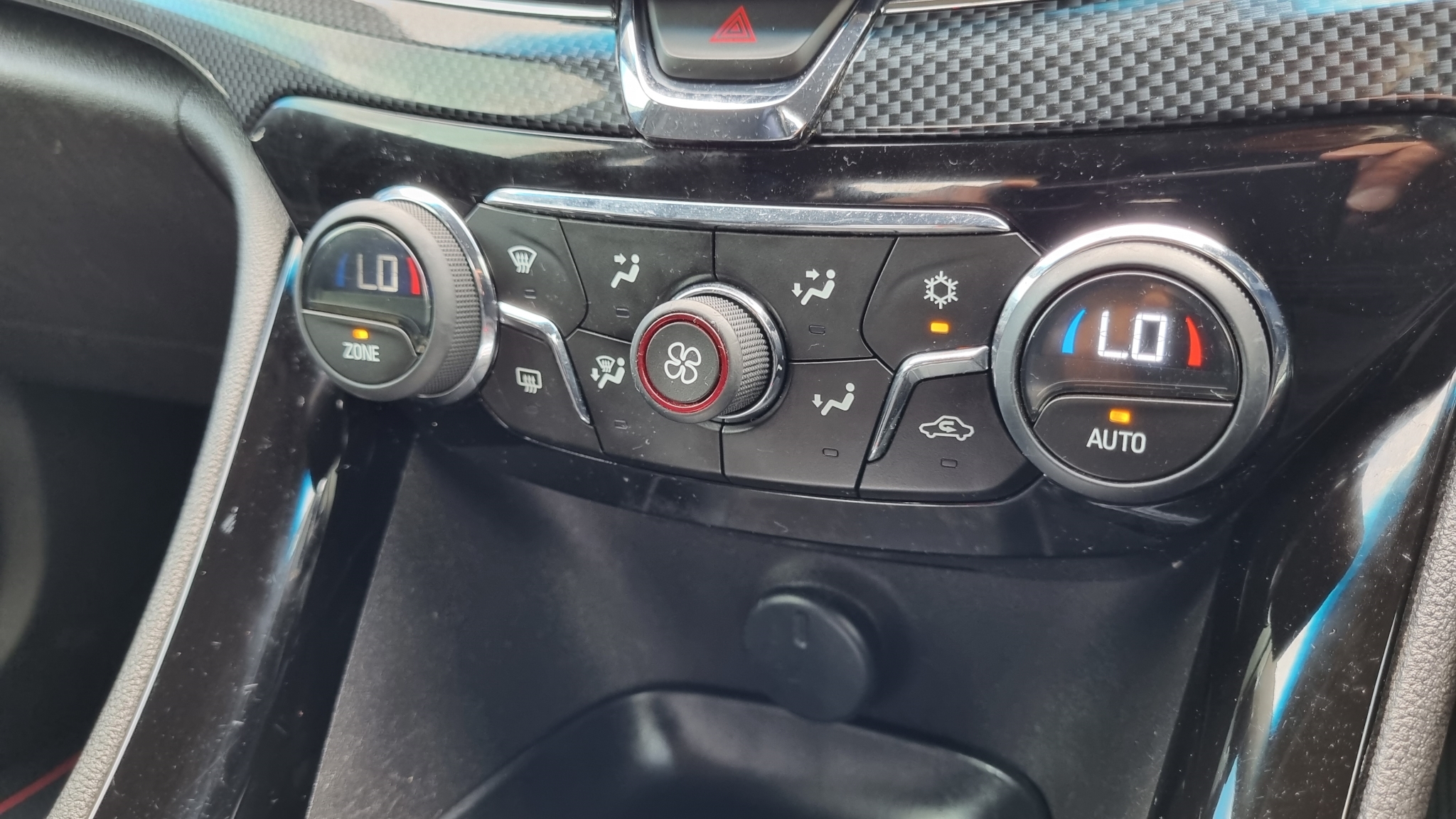 Holden Commodore 2016 - 18