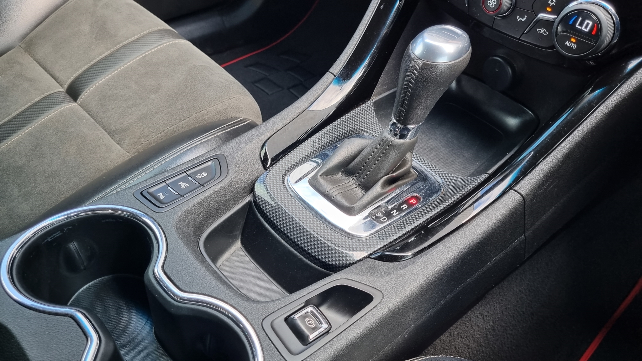 Holden Commodore 2016 - 19