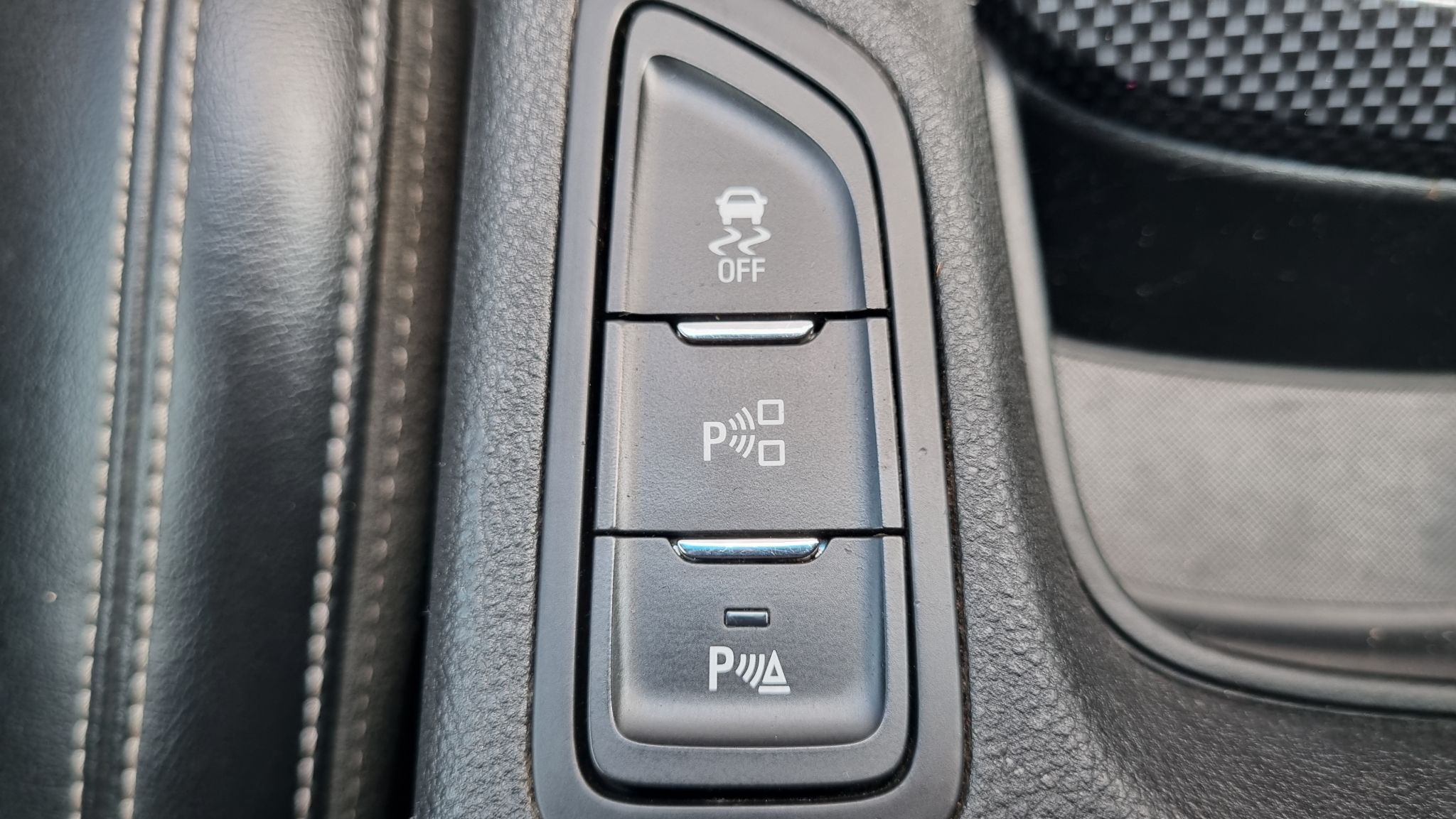Holden Commodore 2016 - 20